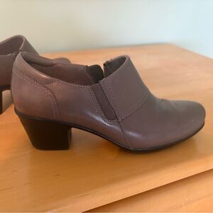 Women's Taupe Heeled Shoes by Clark’s